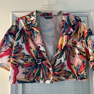 SHEIN Multicolor Floral Cropped Blouse